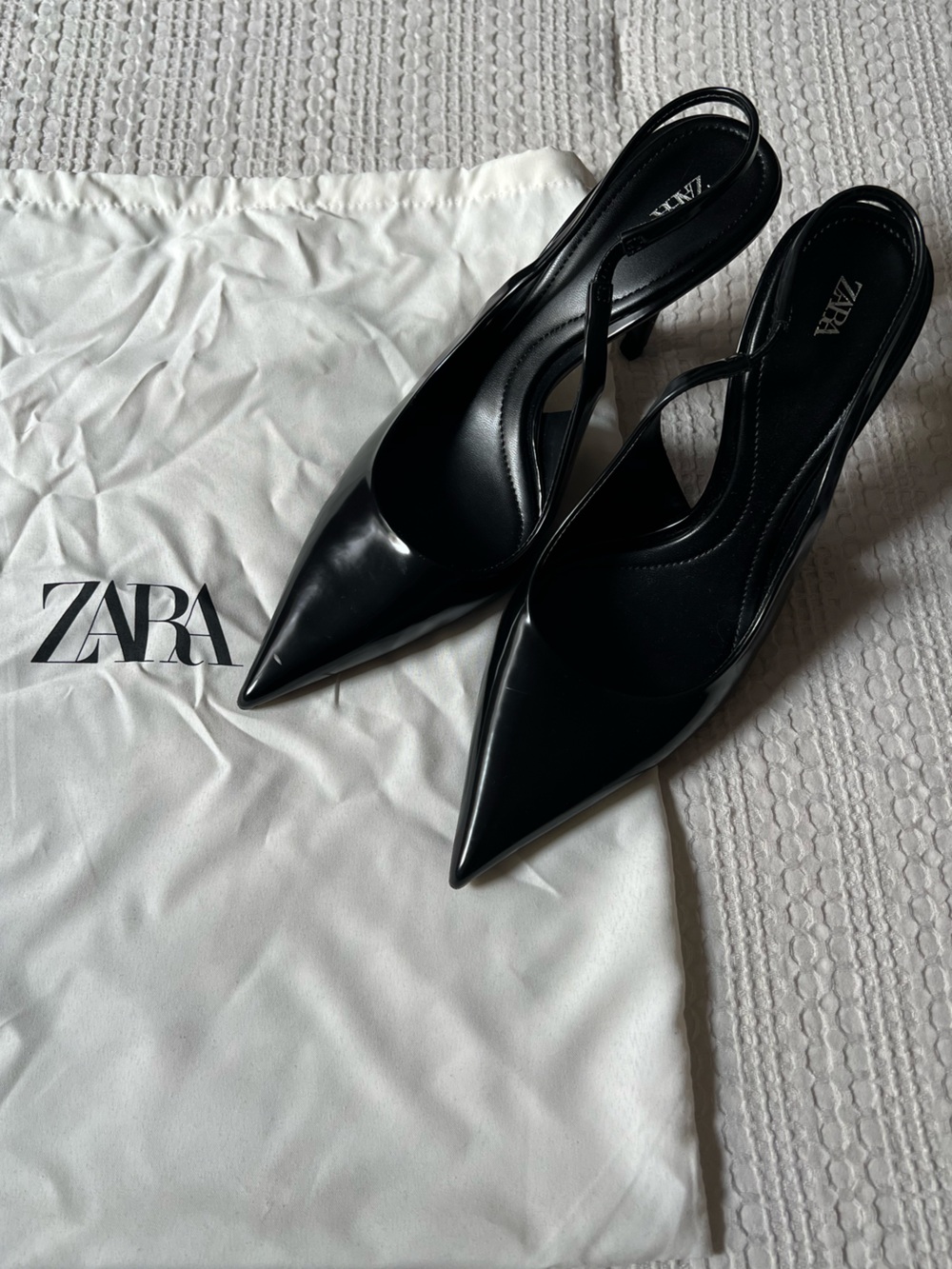 ZARA Black Patent Pointed Slingback Heels